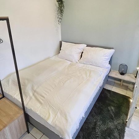 Ruhiges Naturparadies Fuer 4 Mit Kueche Schreibtisch Und Boxbett Wetter  Kültér fotó